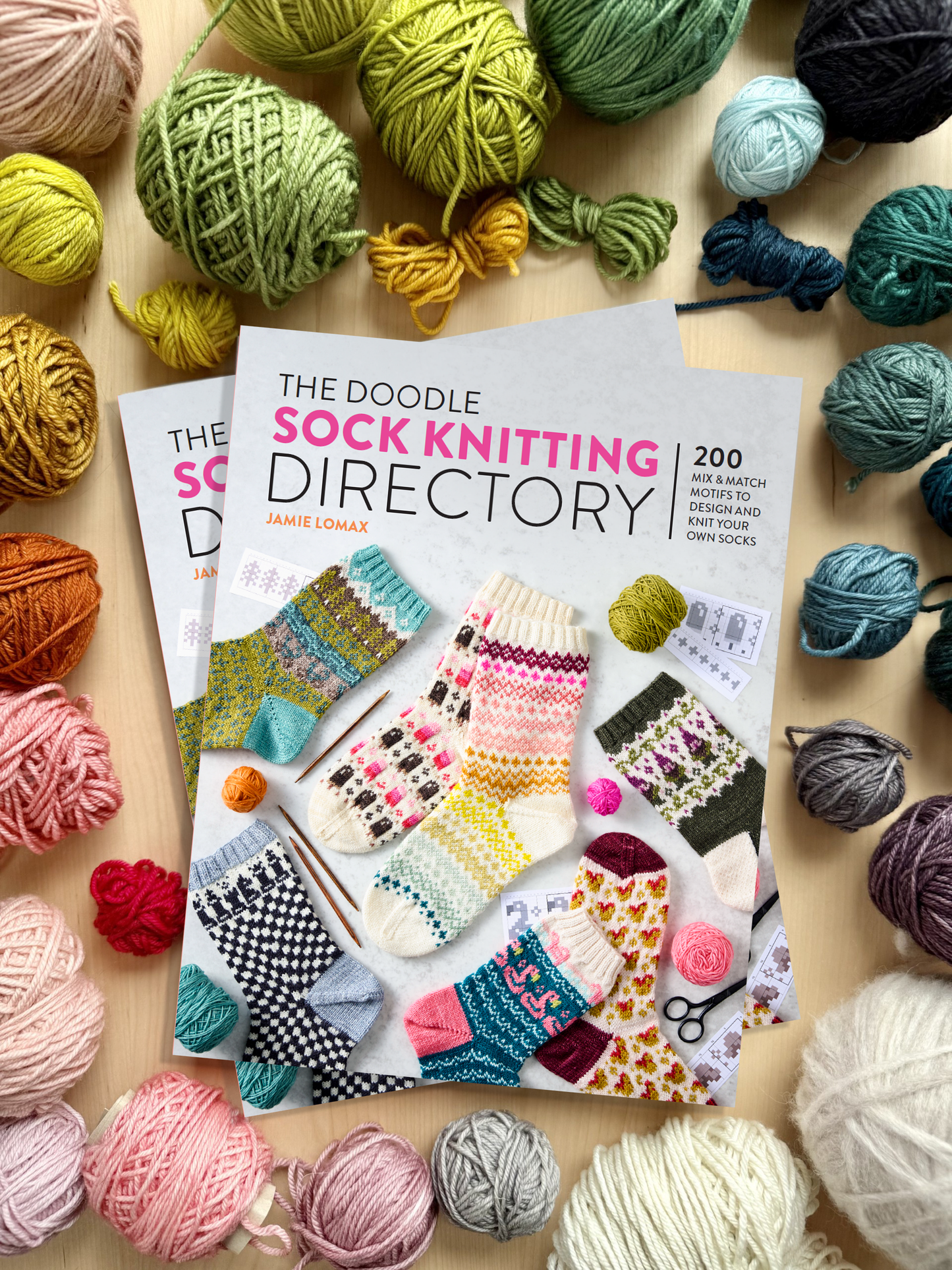 Pre-order - The Doodle Sock Knitting Directory: 200 mix & match motifs to design and knit your own socks